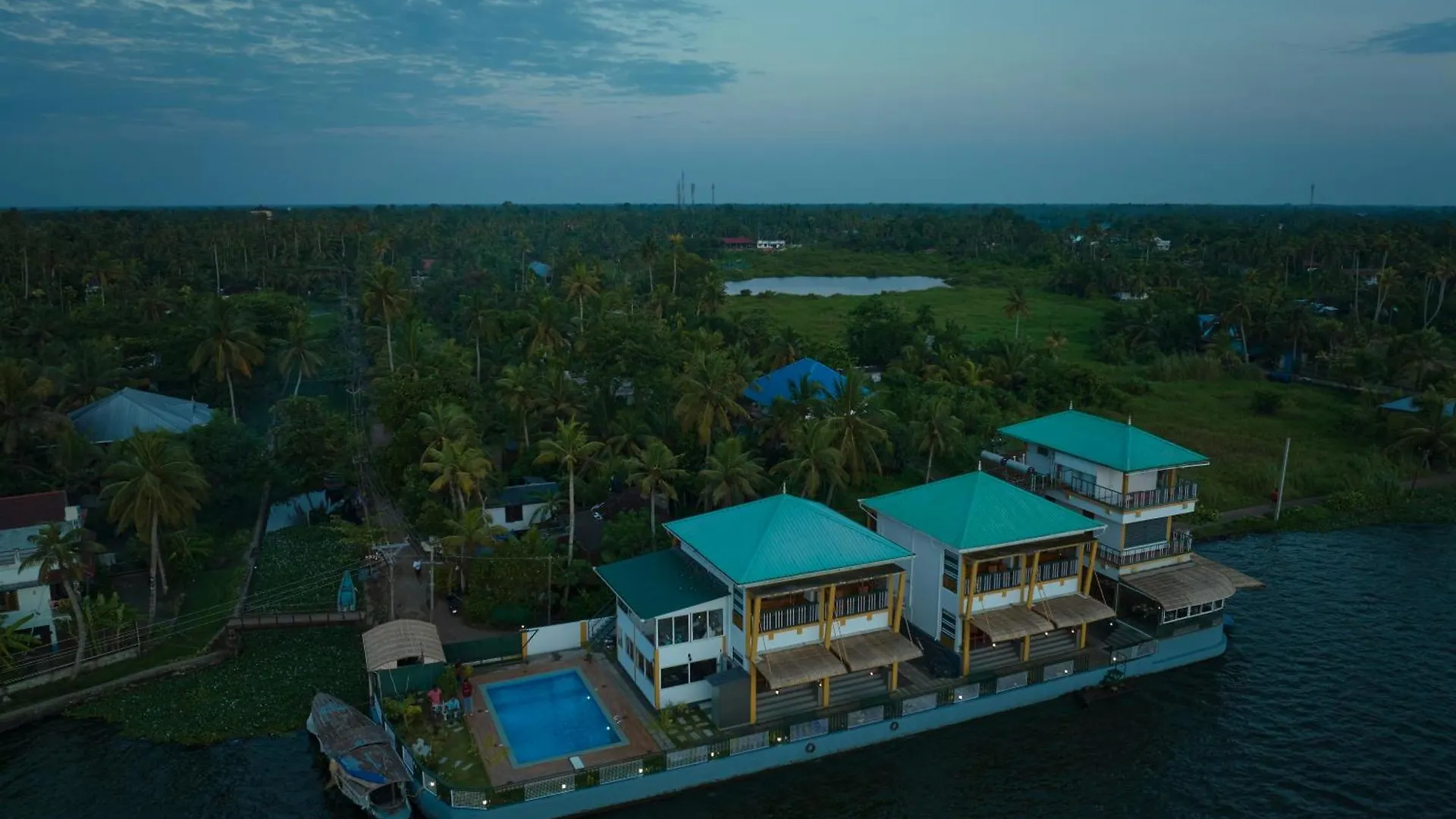 Miras Pmc Lakeshore Resort
