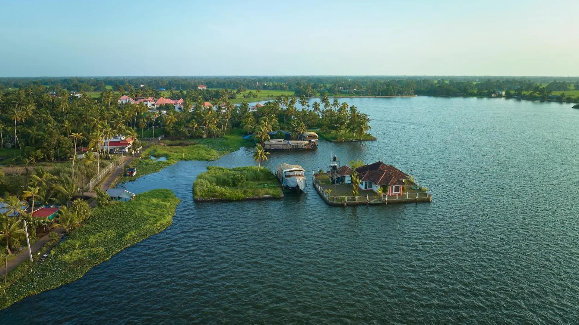 ***  Miras Pmc Lakeshore Resort India