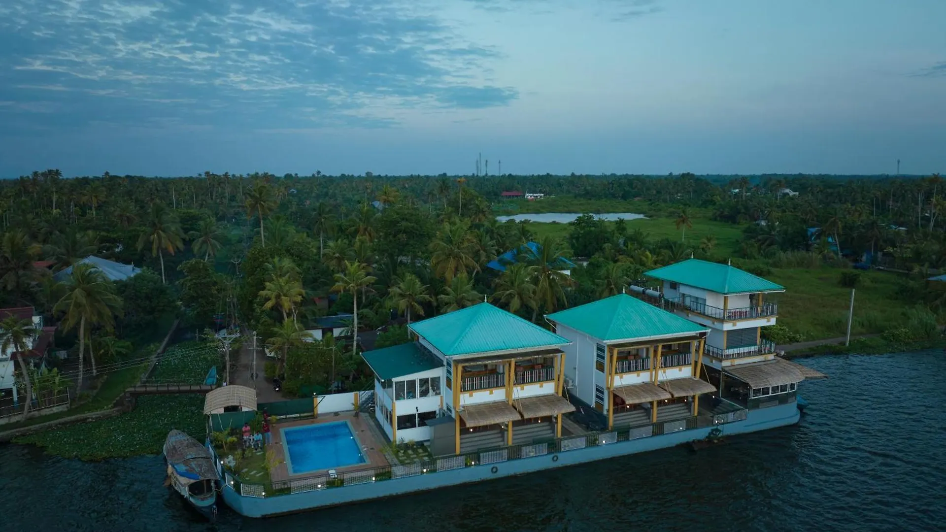 Miras Pmc Lakeshore Resort
